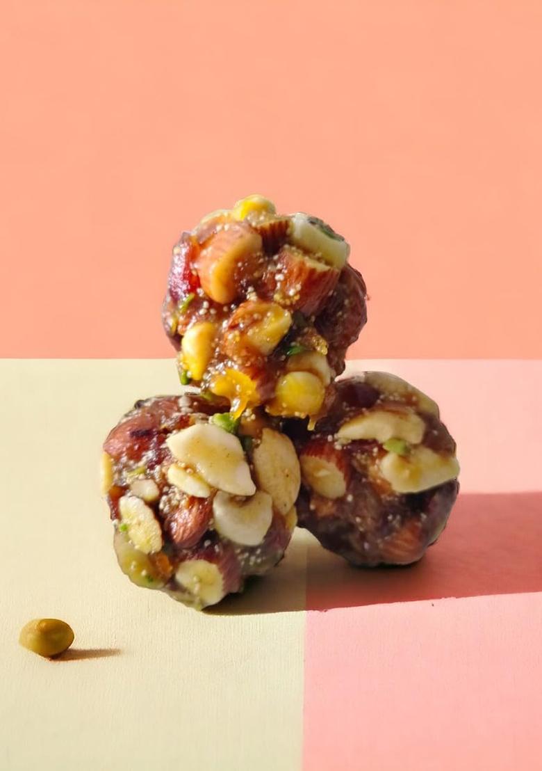 Sweedesi Roasted Dryfruit Laddu