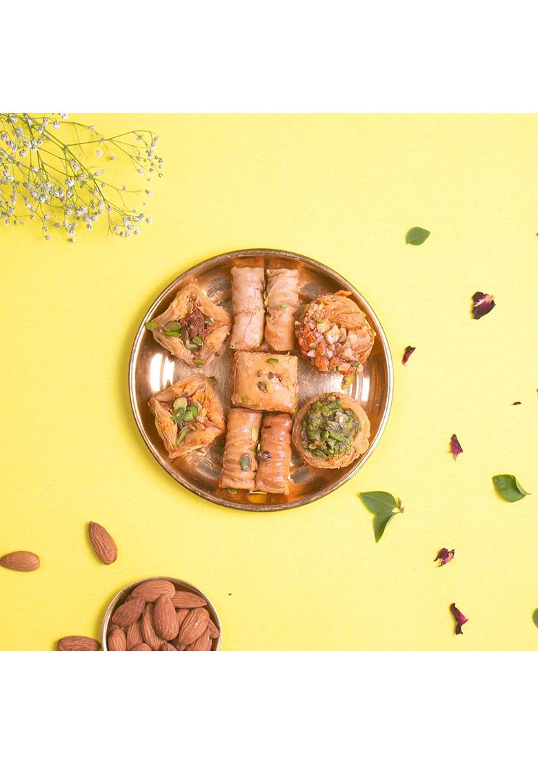 Dessert Drama Royal Celebration Bakalva Box/Baklava Finger, Baklava Pistachio Tart, Almond Pyramid, And Cashew Square