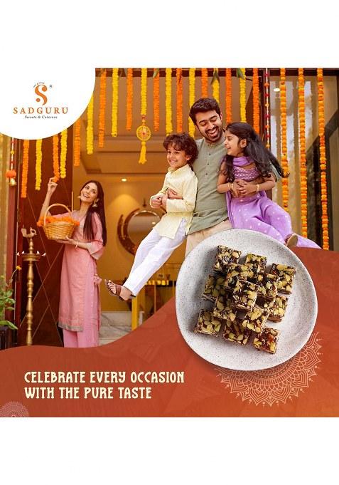 Sadguru Sweet & Caterers Dates Dryfruits Crunch, Premium Indian Sweet, No Refined Sugar,Healthy Snacks With Goodness Of Kaju Badam Pista And Pure Ghee 200 Gm