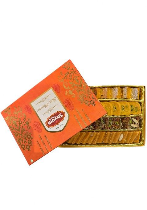 Shyam Sweets Desi Ghee Mix Delight Box 900G | Assorted Indian Dodha, Patisa, Rewari & Moong Dal Burfi No Added Colours Or Preservatives Traditional Mithai Gift Pack