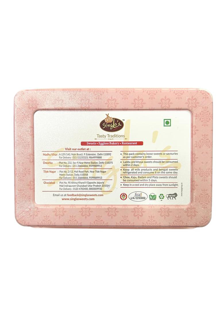 Singla Sweets Kaju Katli 200G And Karachi Halwa 400G
