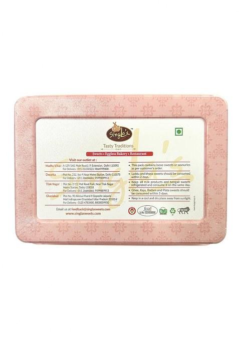 Singla Sweets Kaju Katli 200G And Karachi Halwa 400G