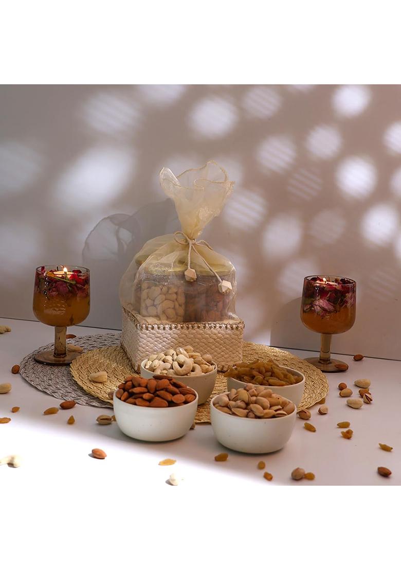 Vt Real Nutri Dry Fruit And Nut Gifts,Chocolate Basket/Humper/Box Diwali/Rakhi/Chirstmas/Newyear//Birthday/Anniversary/Wedding//Corporate Gift 500Gm