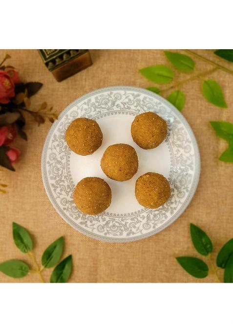 Sweedesi Wheat Churma Laddu | Desi Mithas From Fresh Ghee Sweets & Traditional Flavours Shark Tank India Brand