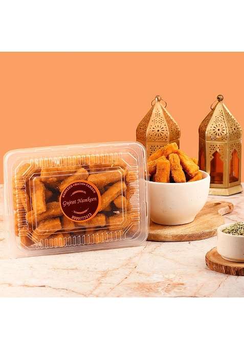 Gujrat Namkeen Homemade Gurpara/Meethapara (400 Grams)