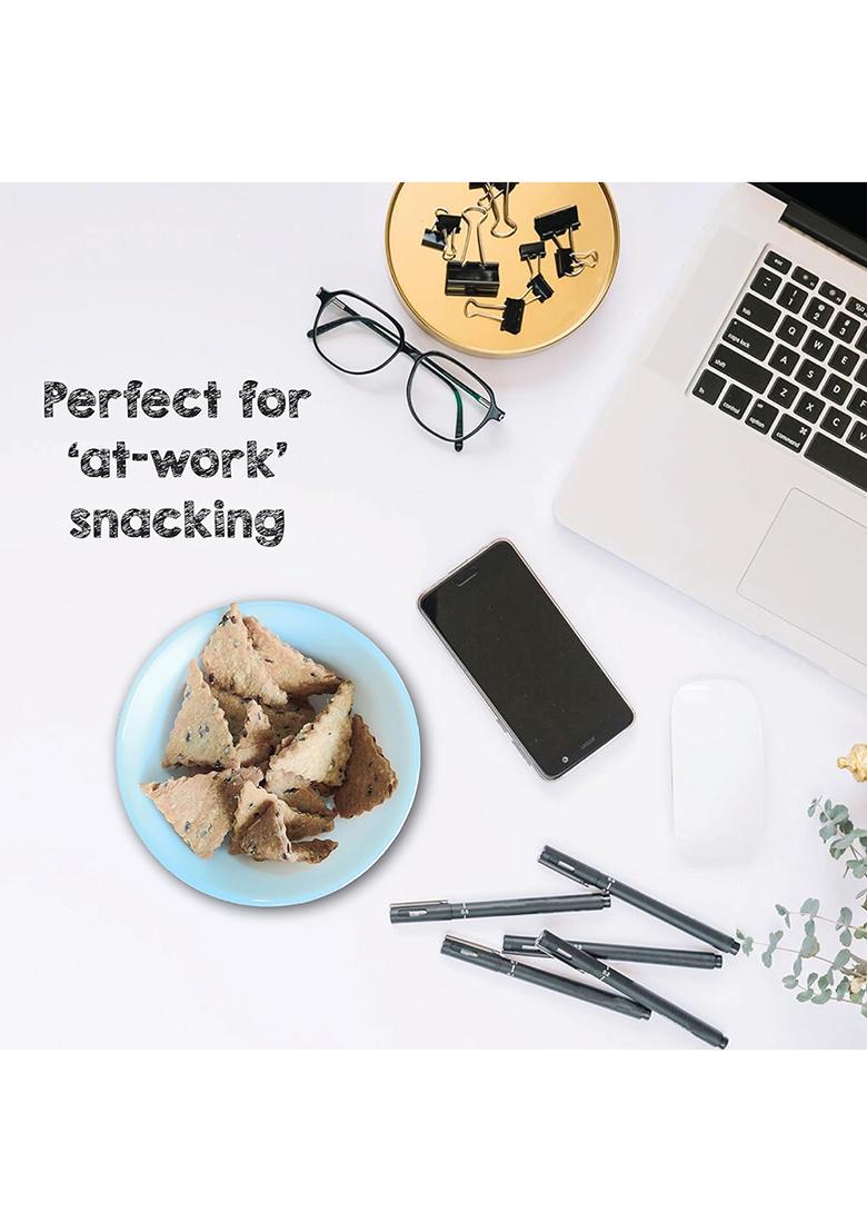 Selfcare By Suman Agarwal Roasted Flax Triangles Pack Of 1 125G | Healthy Fiber Rich & Non Fried Savoury