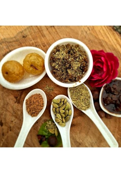 Laveena'S Tripti 100 Homemade Amla Paan Chutney | Gooseberry Pickle Pack Of 1 400 Gr