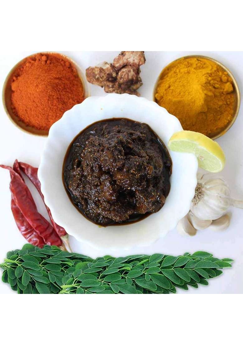 Sitara Foods Munagaku Moringa Drumstick Leaves Chicken Pickle Home Made 250 Grams Pack - Indya