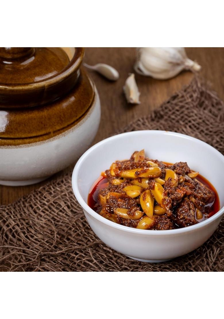 Ta Pickles | Small Onion Garlic Pickle 150G [Pack Of 2] Combo Made With Cold Pressed Oil Homemade Traditional Indian Taste Natural No Preservatives