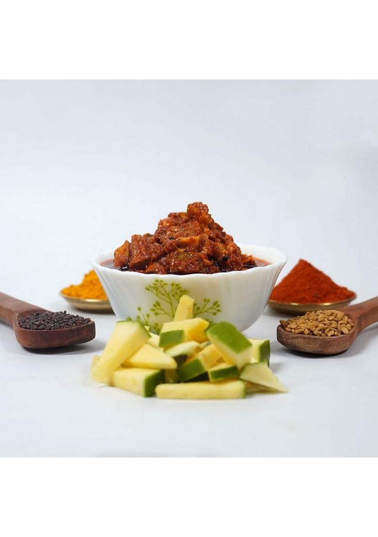 Sitara Foods Small Cut Mango Pickle Chinna Mukkala Pachadi Ulli Avakaya 250 Grams Pack