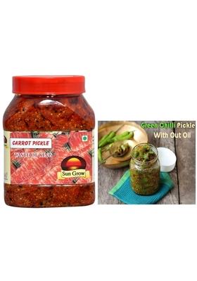 Sun Grow Combo Chatpata Homemade Masalo Se Bana Without Oil Organic Carrot Pickle Pickl 1Kg Home Made Organig Chit Pit Rajasthani Marwari Green Chilli Pack Of2Kg