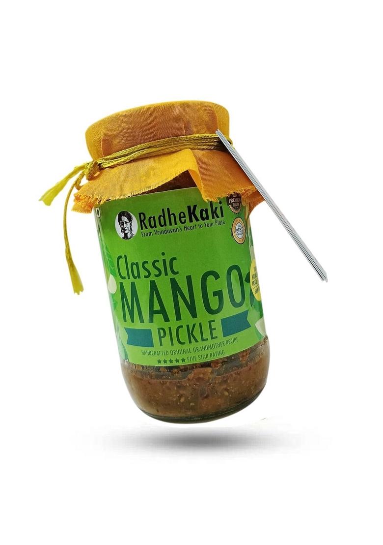 Radhe Kaki Homemade Mango Pickle I Authentic Taste Natural Ingredients Sun Dried No Artificial Colors Spicy Tangy Aam Ka Achaar With Raw Spices Mixed Mustard Oil 400G
