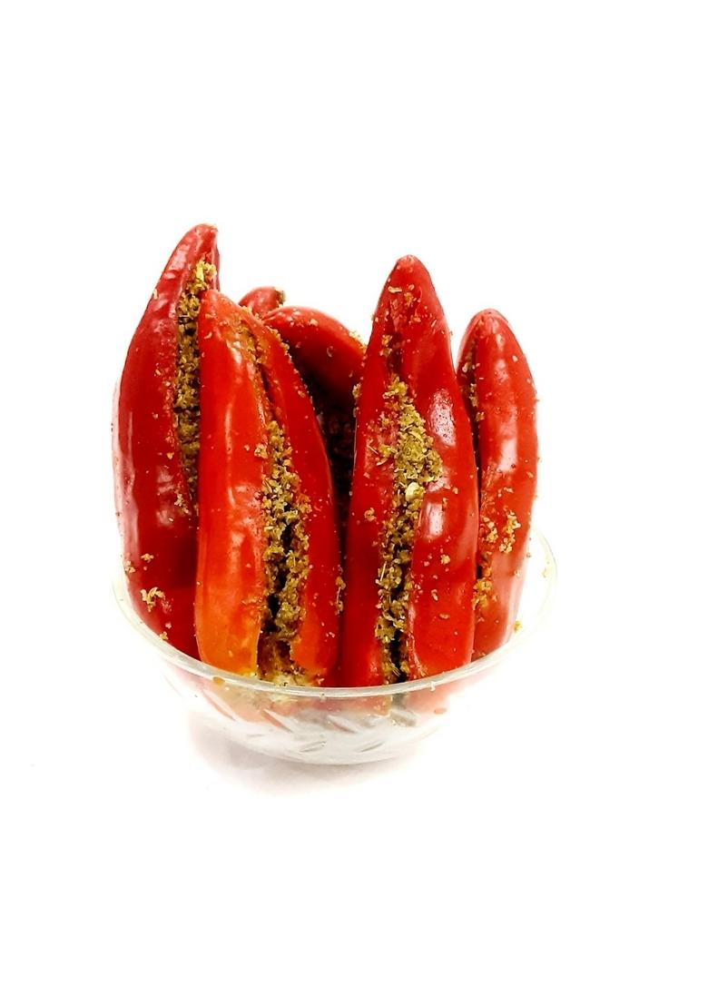 Ravso Red Stuffed Chilli Pickle 400Gm Homemade Lal Mirch Mirchi Ka Bharwa Achar Pickles In Mustard Oil Plastic Jar Pack 500Gm