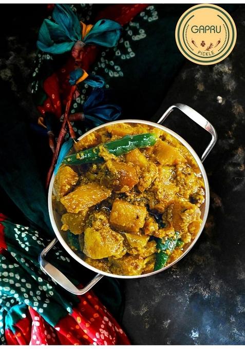 Gapru Pickle Greenchilli Boneless Chicken Combo 400Gm Non Veg Ka Achar