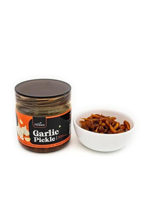 Pickleo Garlic Pickle | Traditional Homemade Lehsun Ka Achaar Less Mustard Oil Pickles With Peeled |Bold Flavours Farm Fresh Ingredients Organically Processed Taste No Preservative Additives Handmade Sun Dried 350 Gram