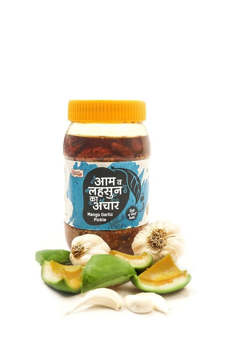 Pickle Gallery Mittal'S Mango Garlic Aam Lahsun Achar Lehsun Pickles Lassun Achaar Handmade Homely Taste South India Style 400 Gms Pet Jar