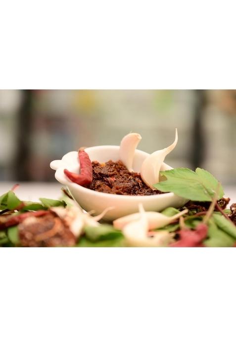 Siaksh Fresh Tasty Andhra Special Gongura And Garlic Pickle 250Gm