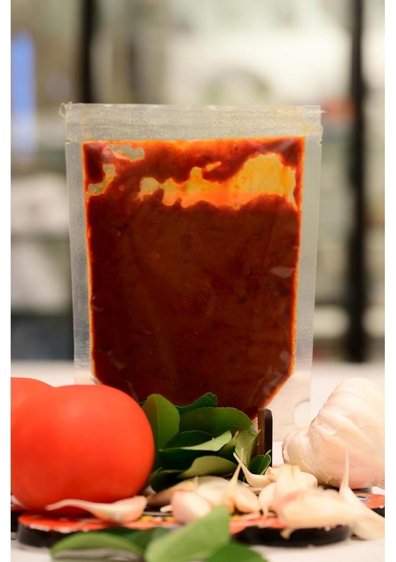 Siaksh Special Tasty Tomato Garlic Pickle Achar 100Gm