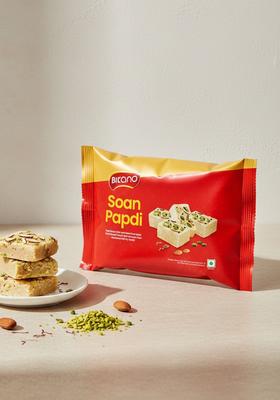 Bikano Soan Papdi 400G | Traditional Indian Sweet Soft Flaky Mithai Ready To Eat Dessert