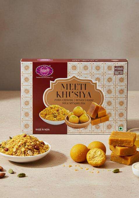 Karachi Bakery Meethi Khushiya [Besan Laddu 200Gm|Milk Mysore Pak 200Gm| Poha Chiwda 200Gm] Gift Pack 600Gm