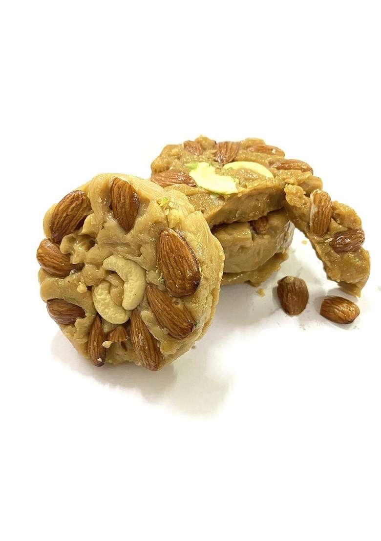 Singla Soan Halwa Sweets Delicious Taste Dry Fruits Sweet 400 Gram Box - Indya