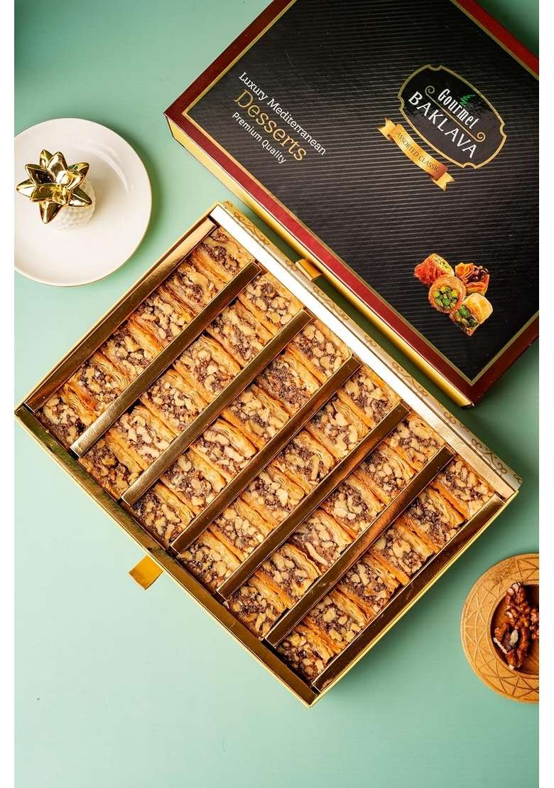 Gourmet Baklava Premium Walnut Luxury Sweet Gift Box With Crispy Flaky In The Middle Pack Of 1 500 Gram - Indya