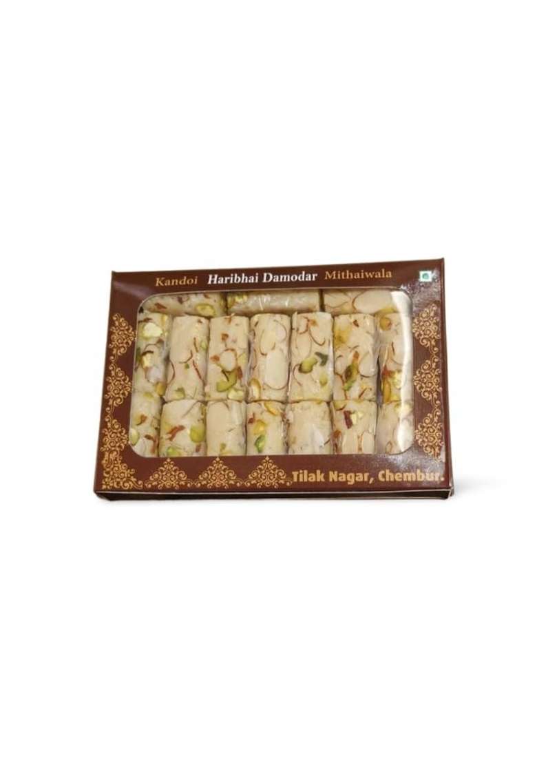 Haribhai Damodar Mithaiwala Dryfruit Kaju Rolls Indian Sweet 250 Gms - Indya