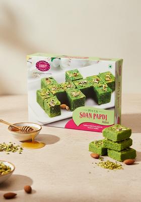Karachi Bakery Pista Soan Papdi Mithai 200 G