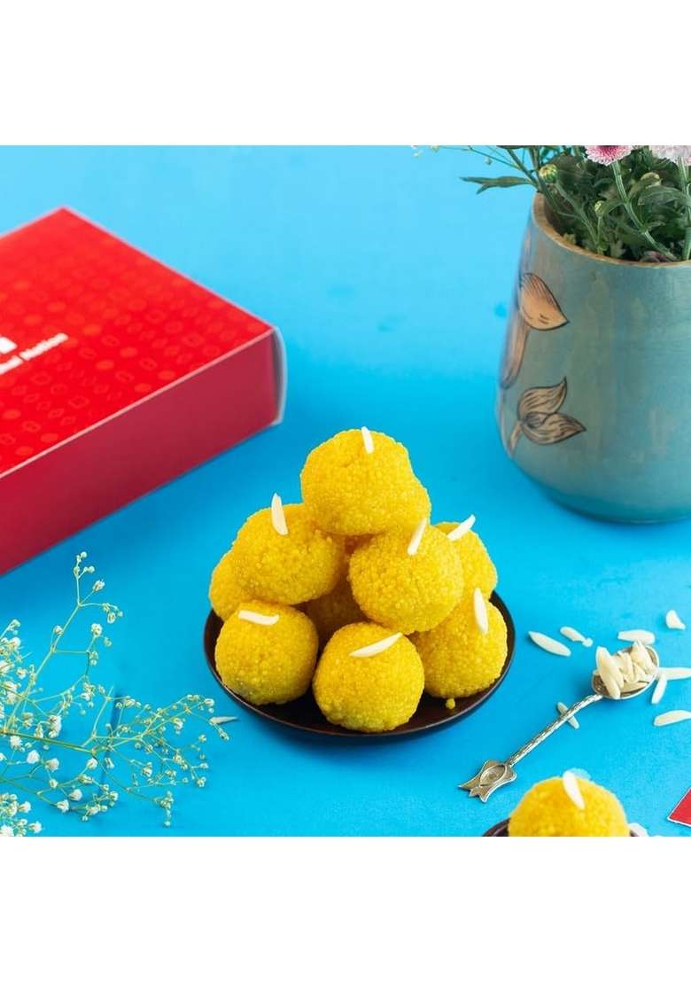 Di Mithai Nation Milk Cake 200 Gram With Baklava Mysore Pak Motichoor Laddoo Traditional Delicious Indian Desert For Special Occasion - Indya