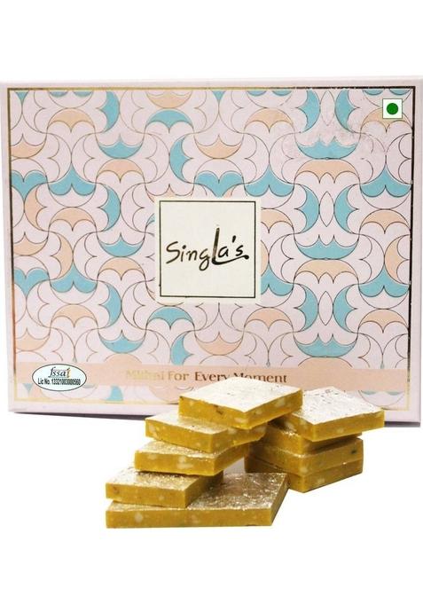 Singla'S Kesar Kaju Katli 400Gram Indian Sweets Mithai Box 400 G