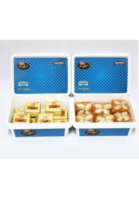 Singla Sweets Kaju Bite 200G And Karachi Halwa Combo Pack Of 2 Box&nbsp;&nbsp; X 200 G