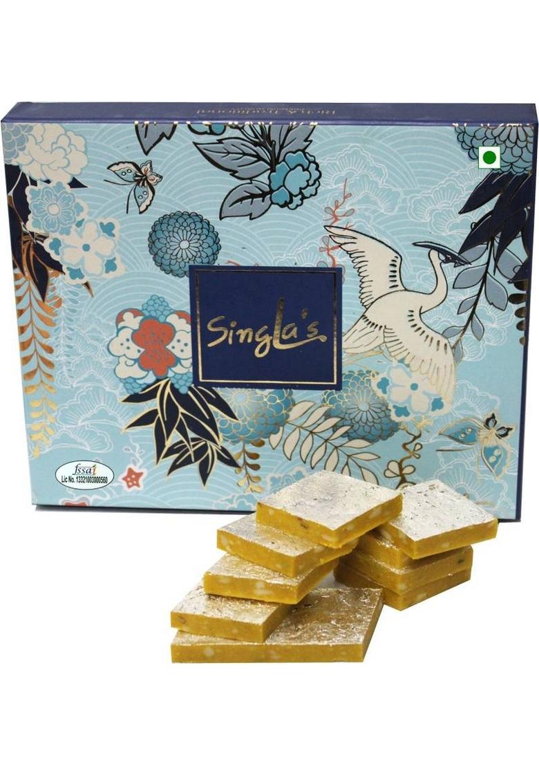 Singla'S Kesar Kaju Katli 400G Indian Mithai Sweets Box 400 G