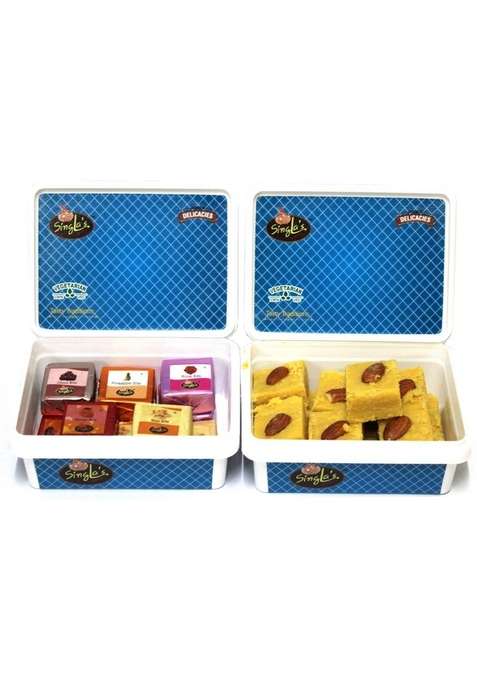 Singla Sweets Mix Bite 200 And Patisa Burfi 200G Combo Pack Of 2 400G Box&nbsp;&nbsp; X G