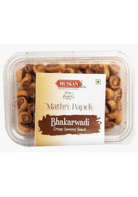 Muskan Mathri Papdi - Bhakarwadi 600G Pack (2 X 300G) | Delicious, Ready To Eat Indian Snacks Tasty Crispy And Crunchy Savoury Lactose Free Best Tea Time Snack