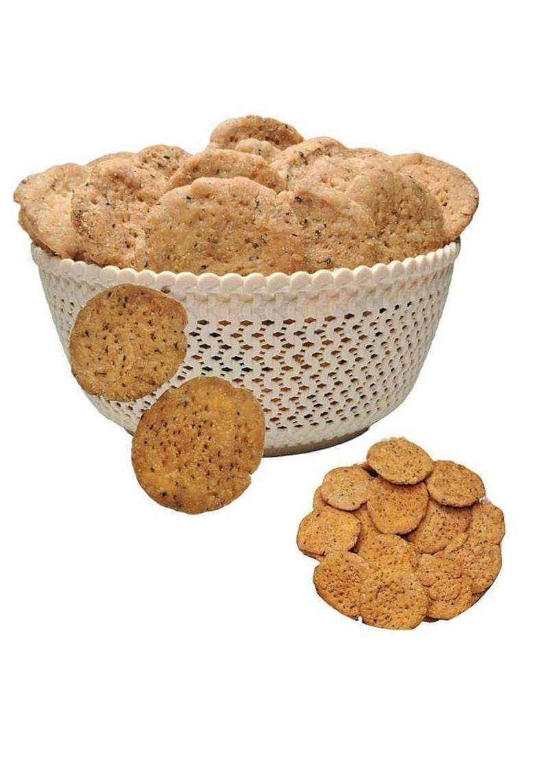 Dfc Mathri Namkeen 350G | Authentic Rajasthani Khasta Snack Crispy Nunta Biscuits Traditional Indian Savory Perfect Tea-Time & Travel Munch Festive Gift Pack - Indya