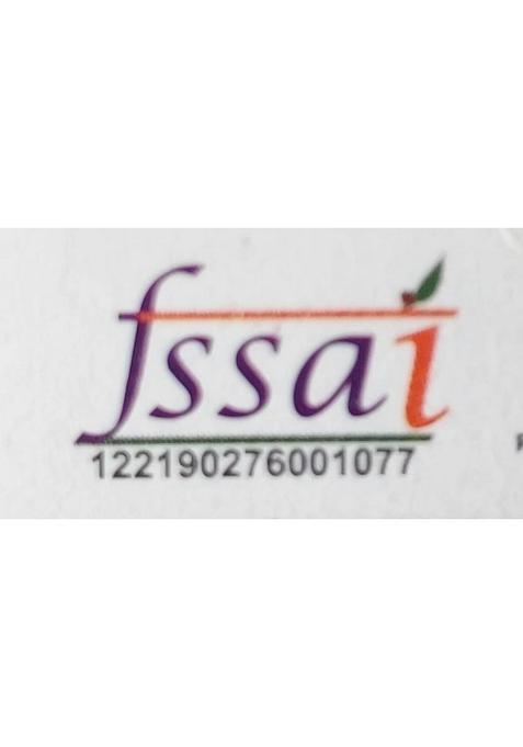 Shri Radhey Bakers Crunchy Nan-Khatai Desi Ghee Butter Snack For Adults Kids Cookies Biscuit (300 G)