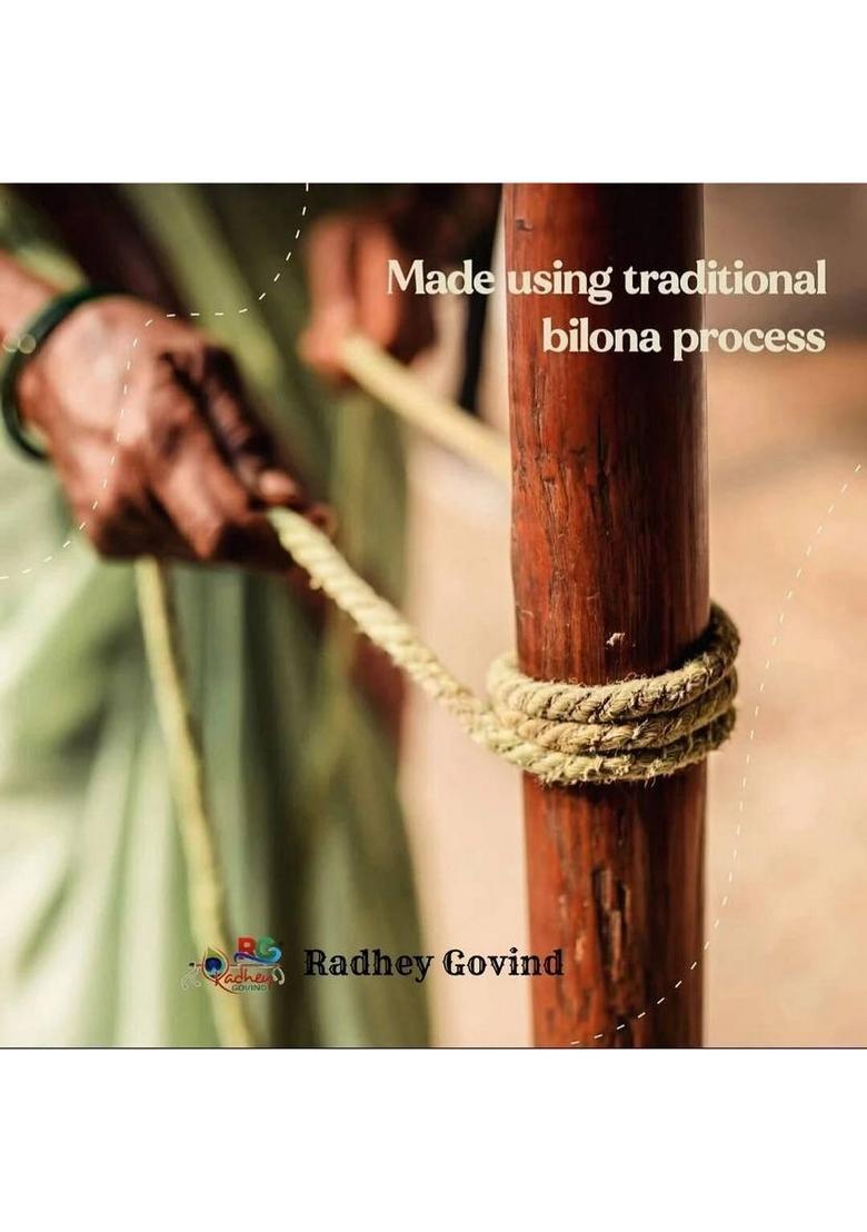 Radhey Govind Shudh Desi Ghee | Traditional Vedic Bilona Method Grassfed, Pure & Healthy Tetrapack (1 L)