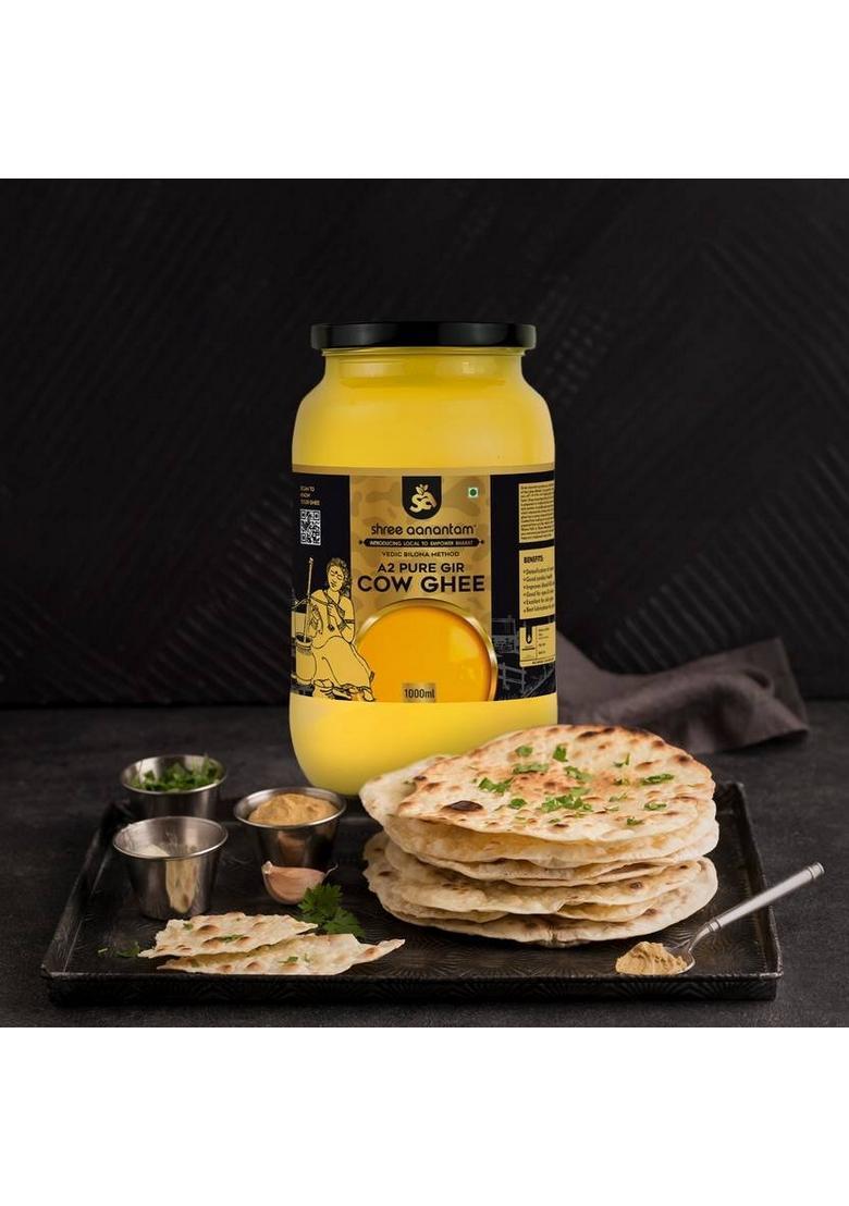 Shree Aanantam A2 Gir Cow Desi Ghee | Made With Bilona Method Hand Churned 100% Pure Glass Bottle (1 L)