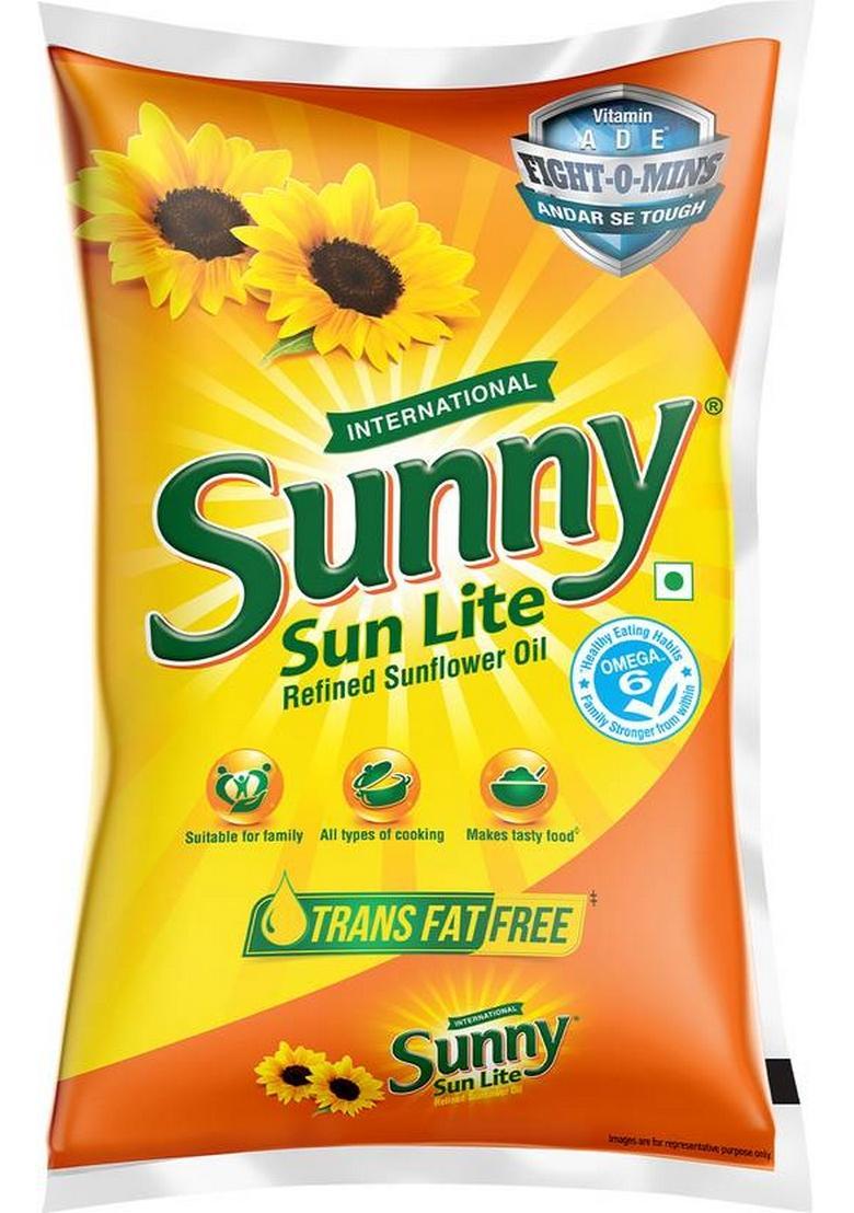 Sunny Sunflower Oil Pouch (860 G)