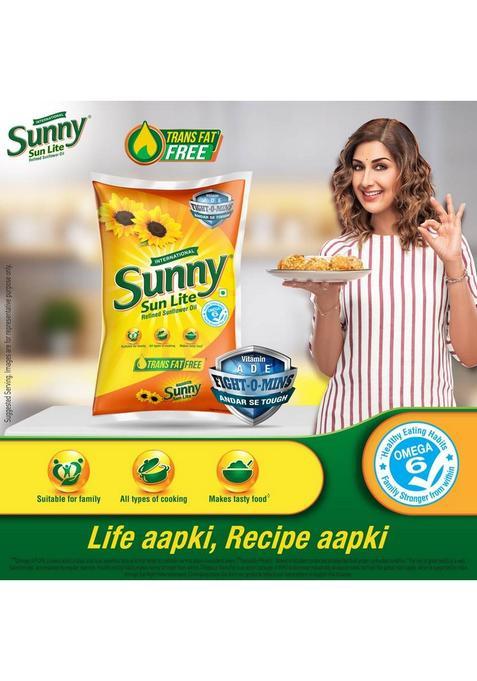 Sunny Sunflower Oil Pouch (860 G)