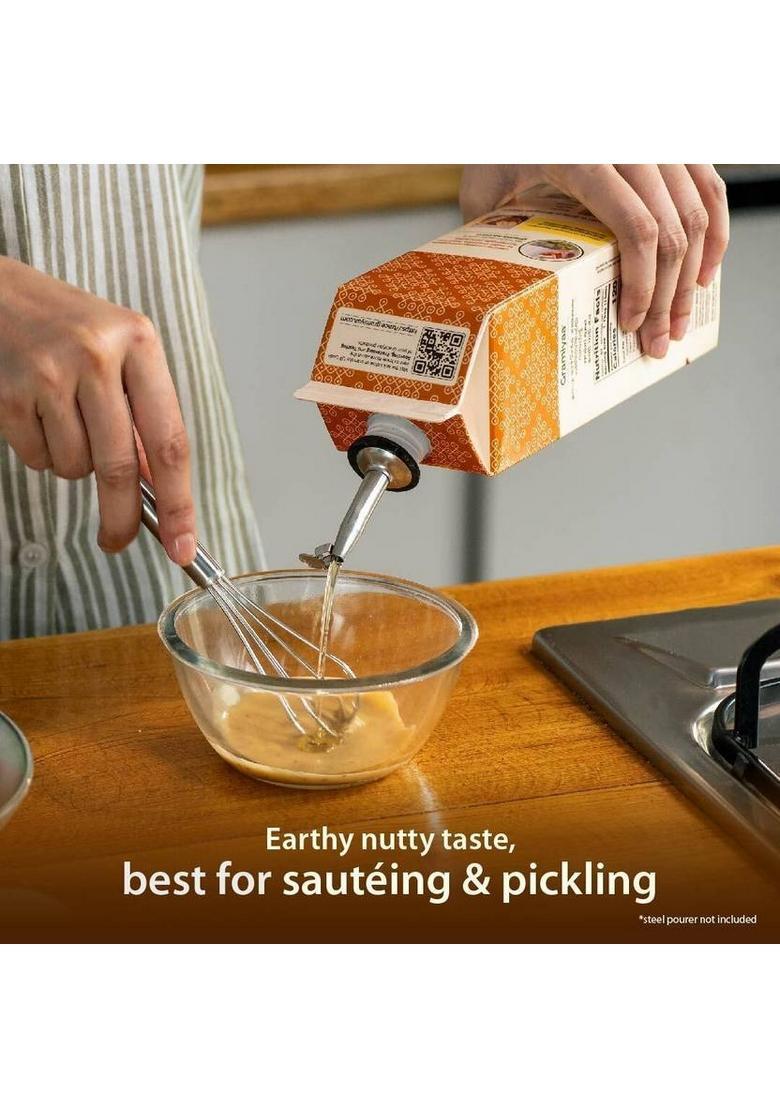 Gramiyaa Wood Cold Pressed Black Sesame Oil(Gingelly)-1Ltr-Marachekku Oil/Kachi Ghani Oil Tetrapack (1 L)