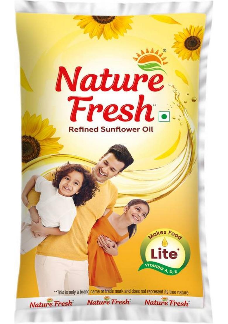 Nature Fresh Refined Sunflower Oil Pouch (800 G)