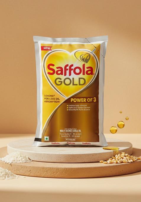 Saffola Gold Corn & Rice Bran Refined Oil | For Heart Healthy And Delicious Cooking Blended Pouch (910 G)