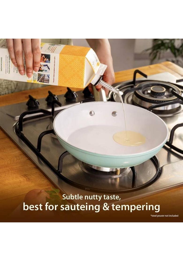 Gramiyaa Wood Cold Pressed Groundnut Oil (Peanut Oil)-1Ltr-Marachekku Oil/Kachi Ghani Tetrapack (1 L)