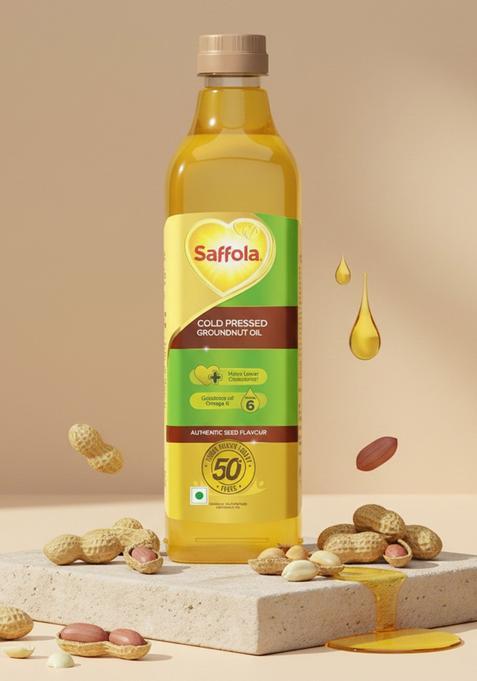 Saffola Cold Pressed Groundnut Oil | Helps Lower Cholesterol Goodness Of Omega 6 Pet Bottle (1 L)