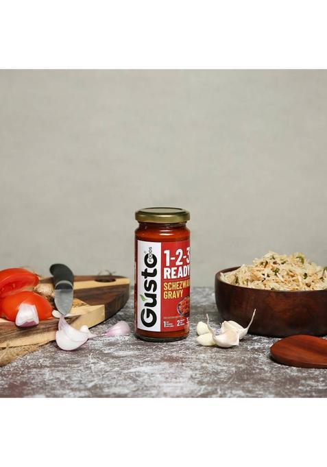 Gusto Foods Schezwan Gravy | Indo-Chinese Gravy | Ready To Cook In 3 Steps 500 G (Pack Of 2)