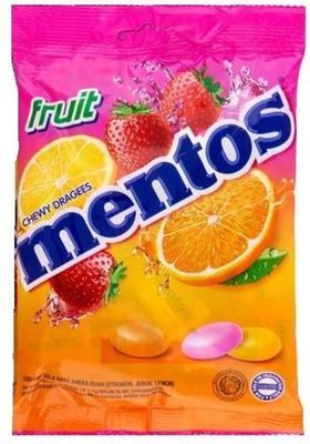 Mentos Fruit Chewy Dragees Strawberry, Jeruk ,Lemon Flavored, 135G , Lemon Candy (135 G)