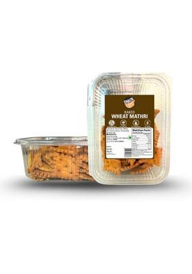 Snack First Baked Crunchy Wheat Methi Mathri, No Maida, Palm Oil, Tasty & Nutritious Chips (120 G)