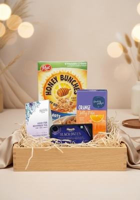 Traditional Indian Happilo Beverages Snacks Assorted Gift Hamper