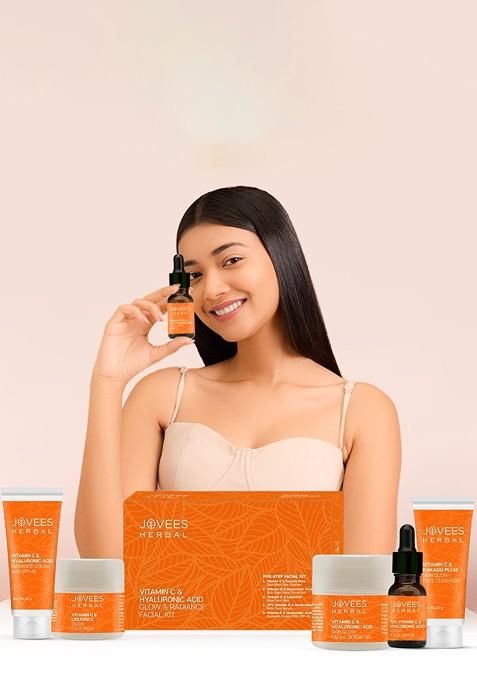 Jovees Herbal Vitamic C Hyaluronic Acid Glow Radiance 5 Steps Facial Kit 215G